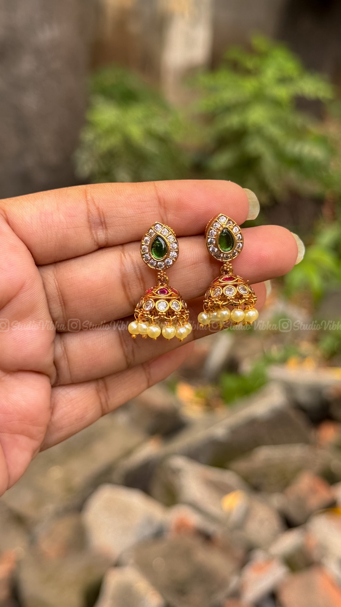 Kutty Kemp Jhumkas