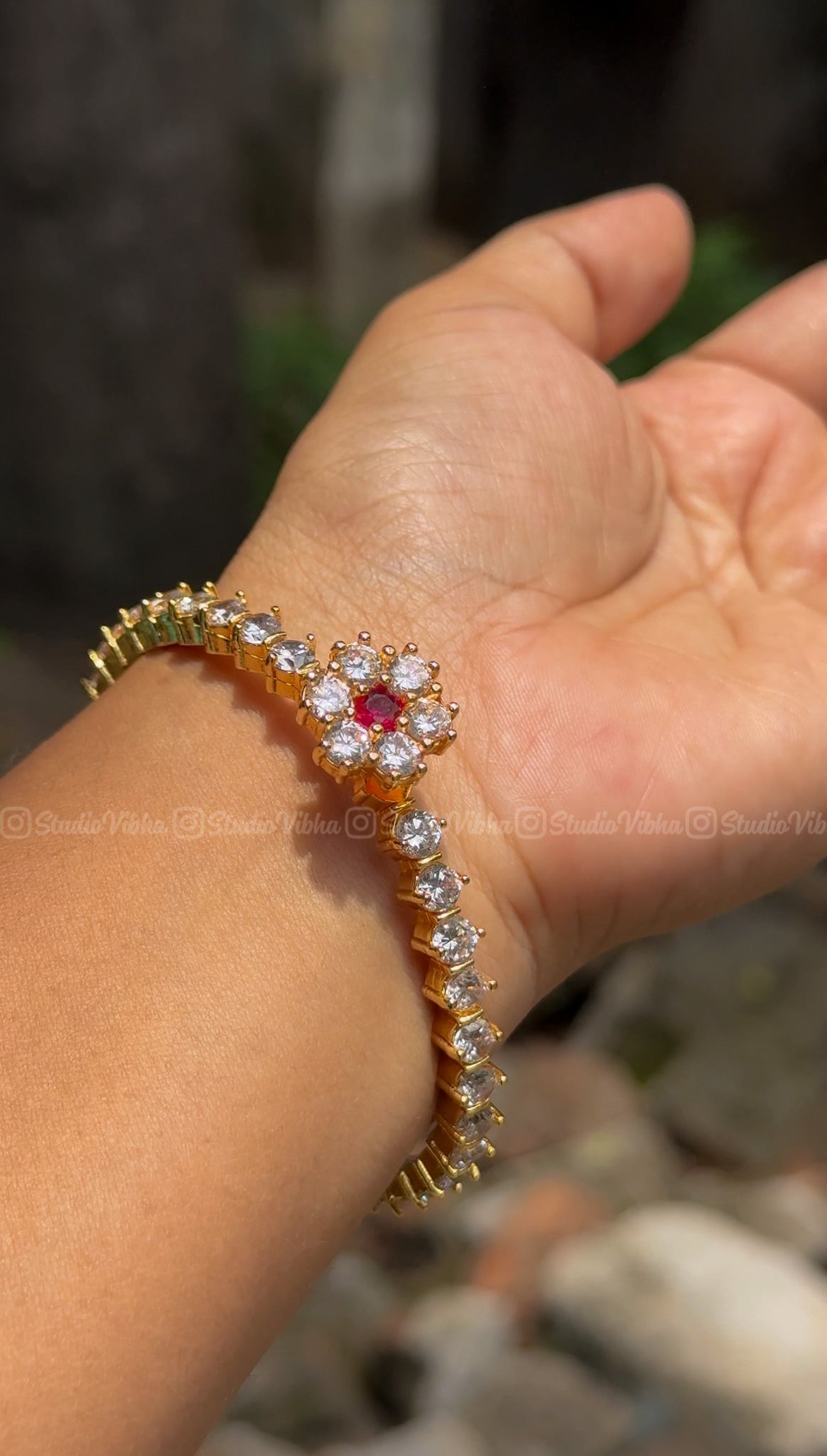 Hiranmayi ~ Interchangeable Diamond Replica Bangle