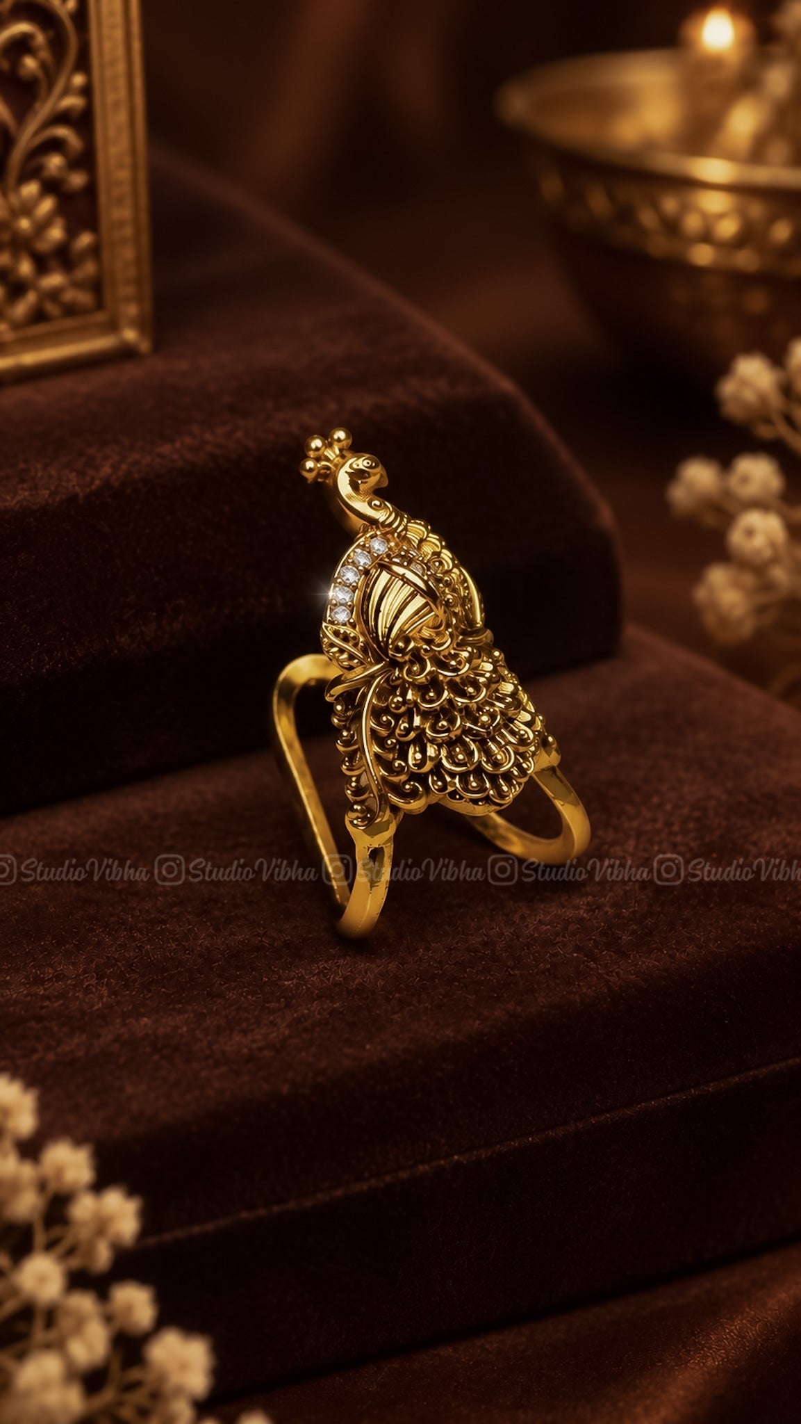 Thogai Mayil ~ Vintage NELI ring