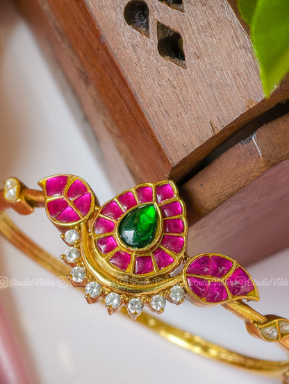 Jadau Bracelet (Openable)