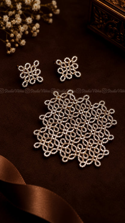 Sikku Valai Kolam ~ Traditional AD Kolam pendant set