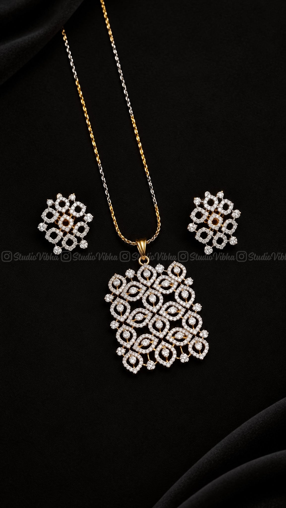 Kattam Kolam ~ Traditional Kolam AD pendant Neckset