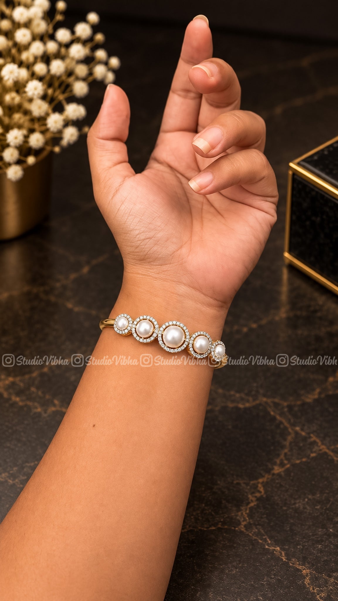 Mouktika ~ Pearl AD Kada