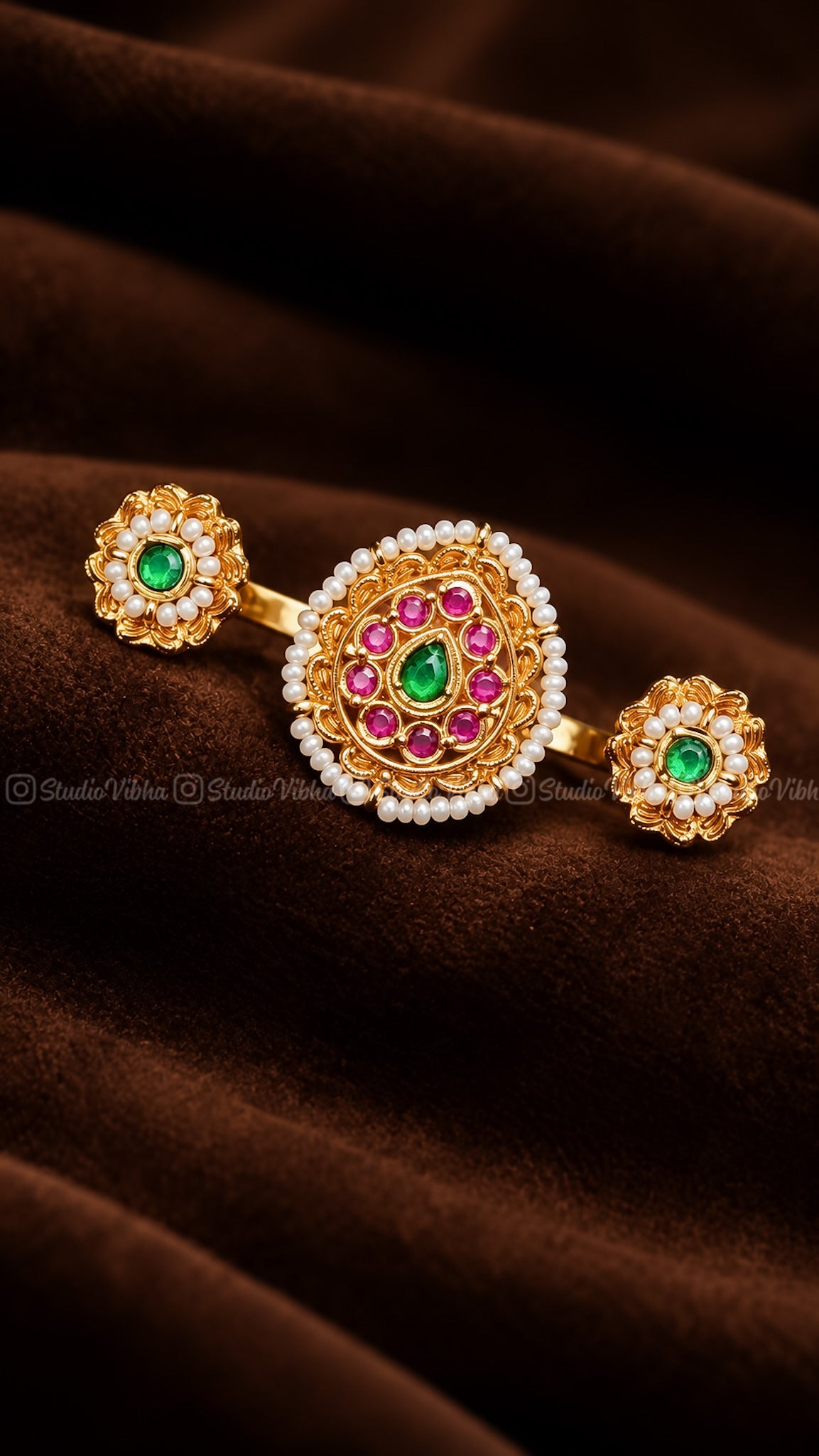 Trishara ~ Jadau ring ~ 1 ring for 3 fingers