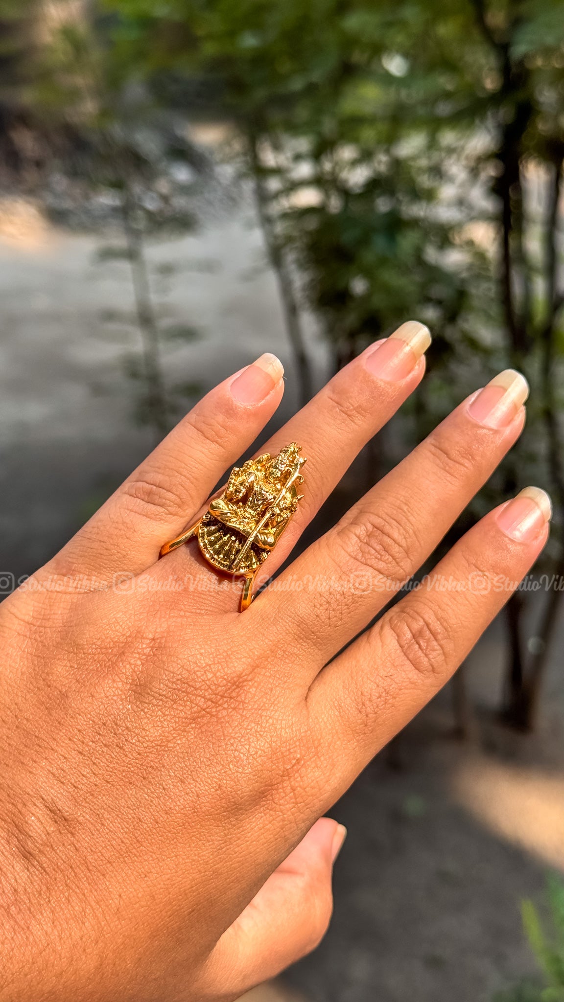 Kamakshi Amman ~ Vintage Neli rings