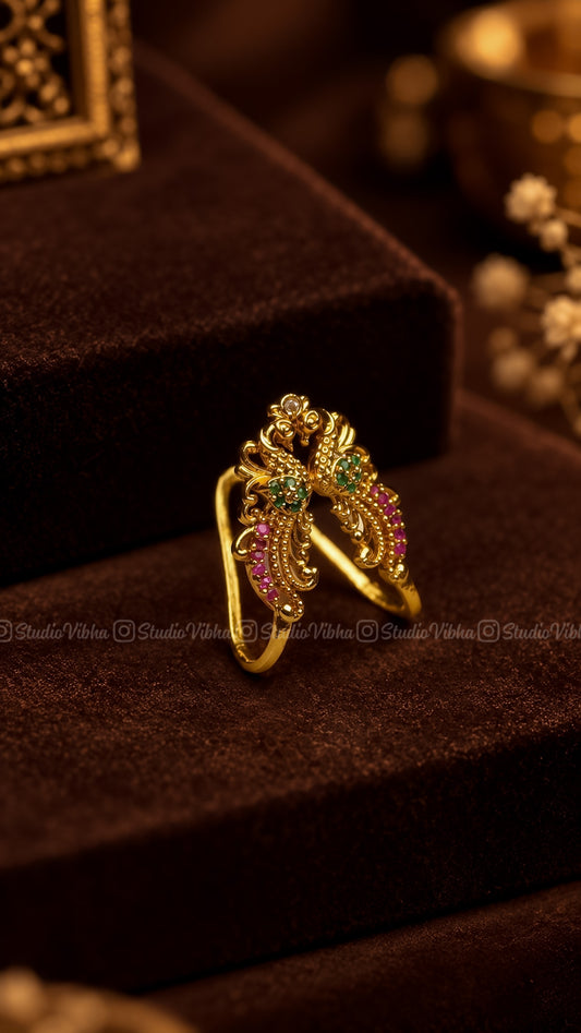 Rettai Mayil ~ Ruby & Emerald stone Vintage NELI ring