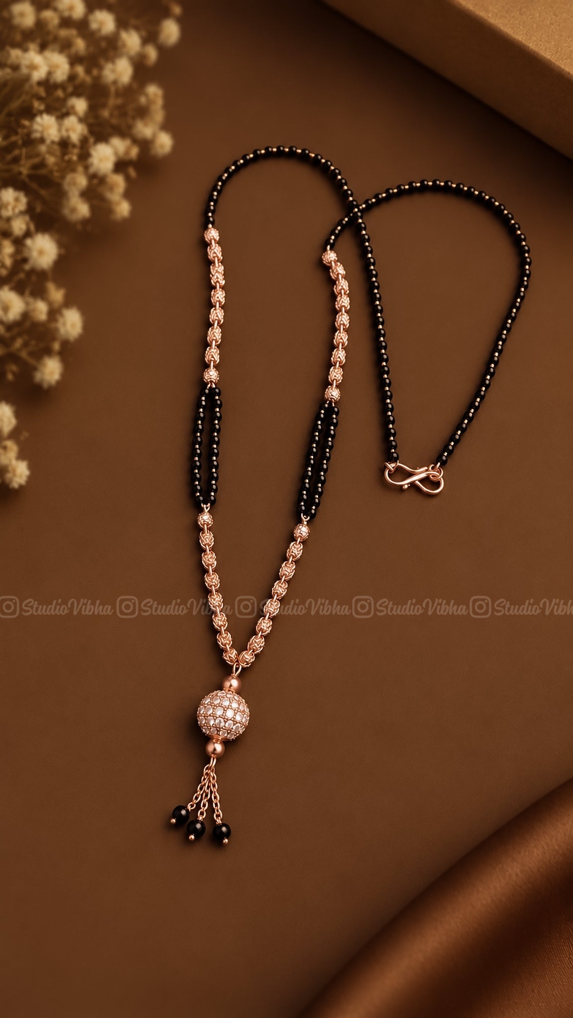 Gundumani ~ Mangalsutra black beads chain