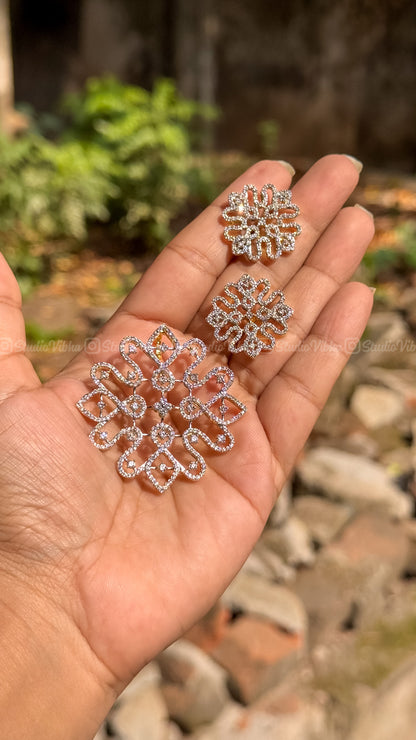 Neli Jaalam Kolam ~ Traditional AD Kolam pendant set