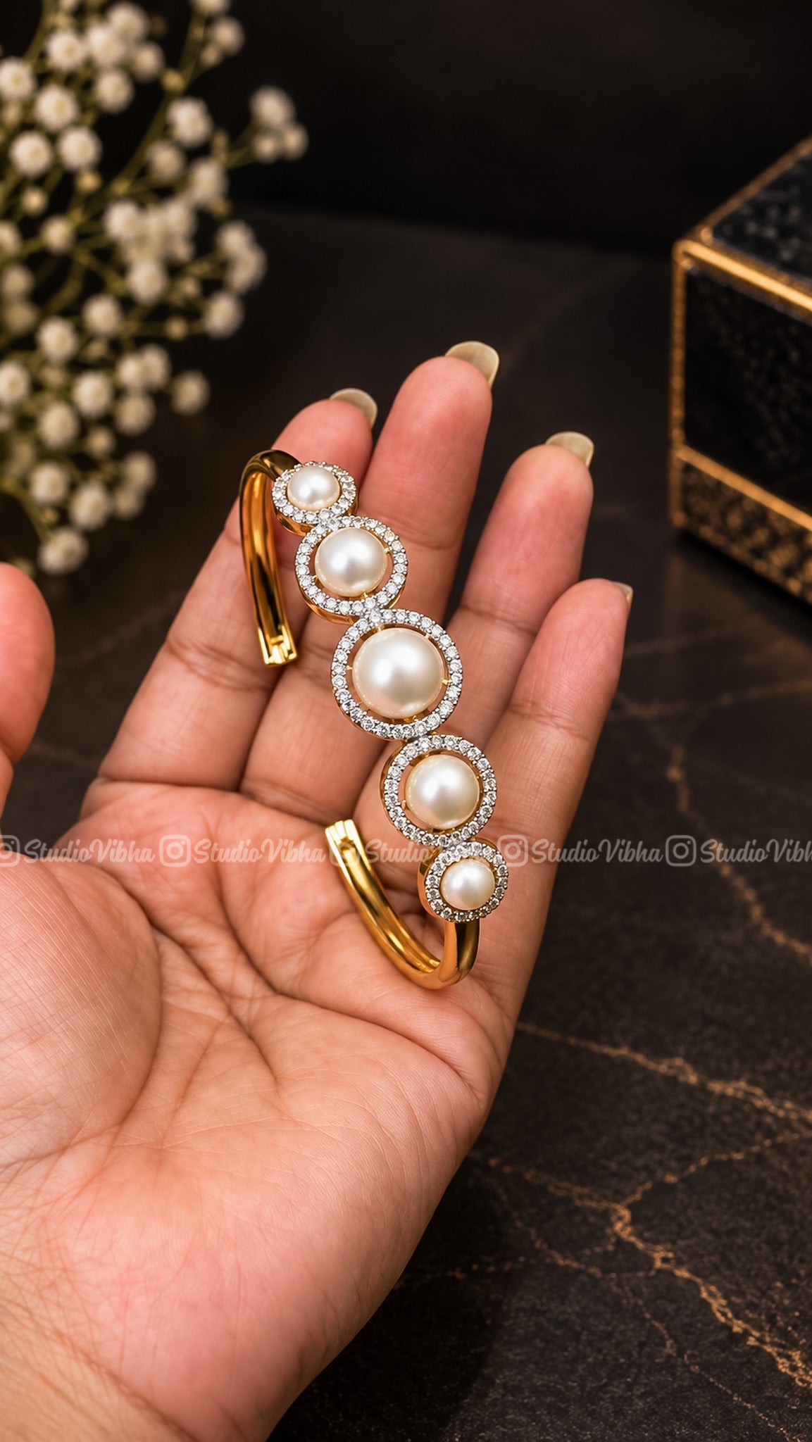 Mouktika ~ Pearl AD Kada