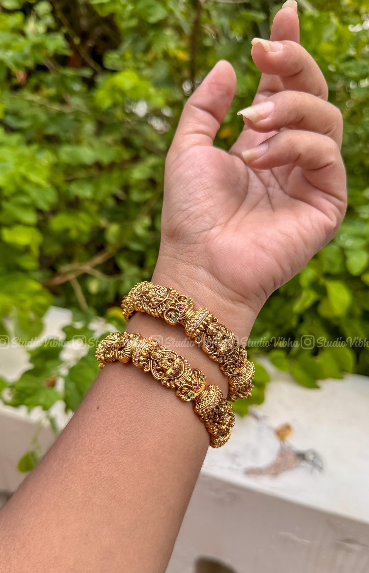 Tara ~ Nagasi Bangles ~ Openable design