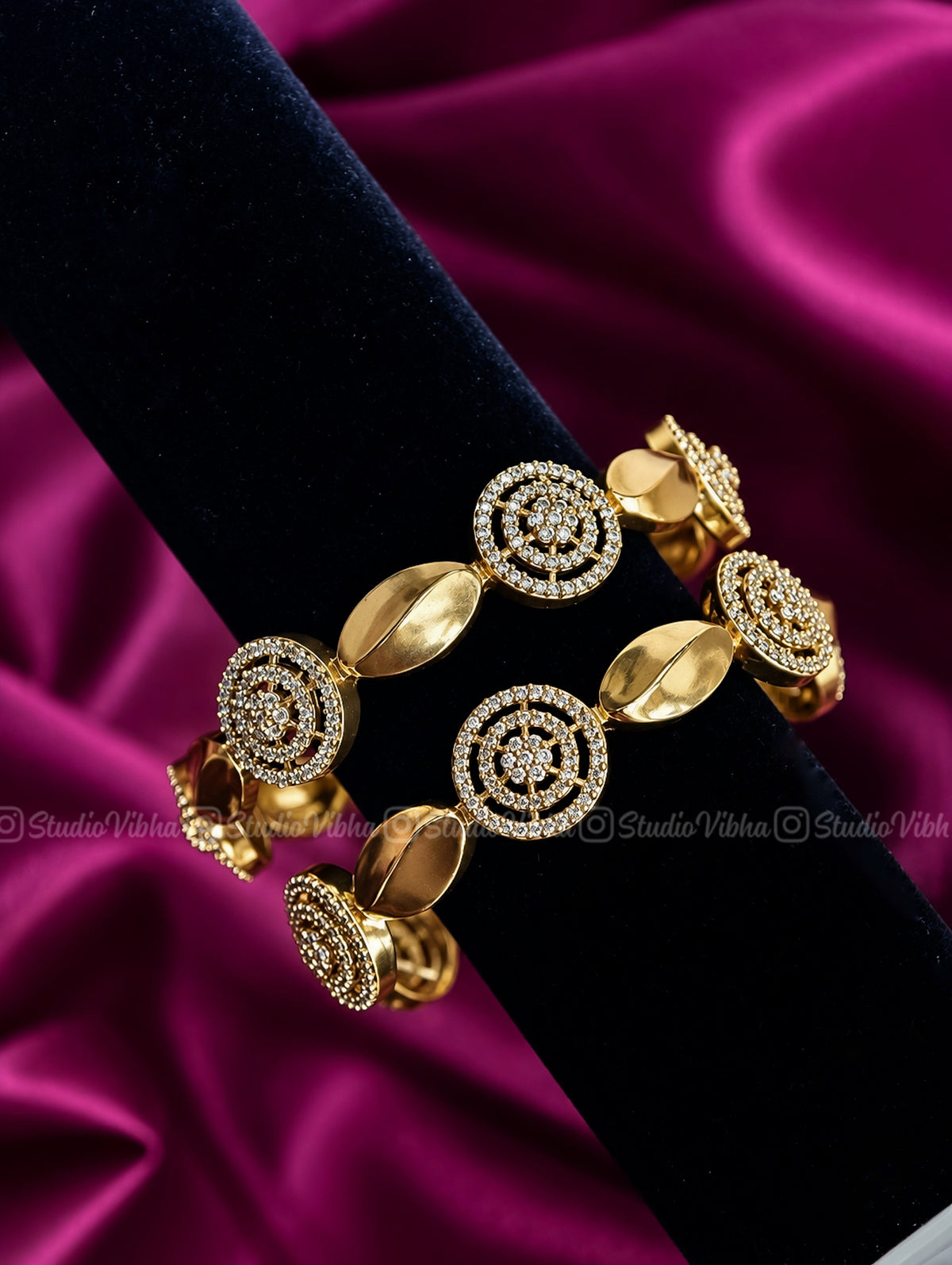 Zohra ~ AD Bangles