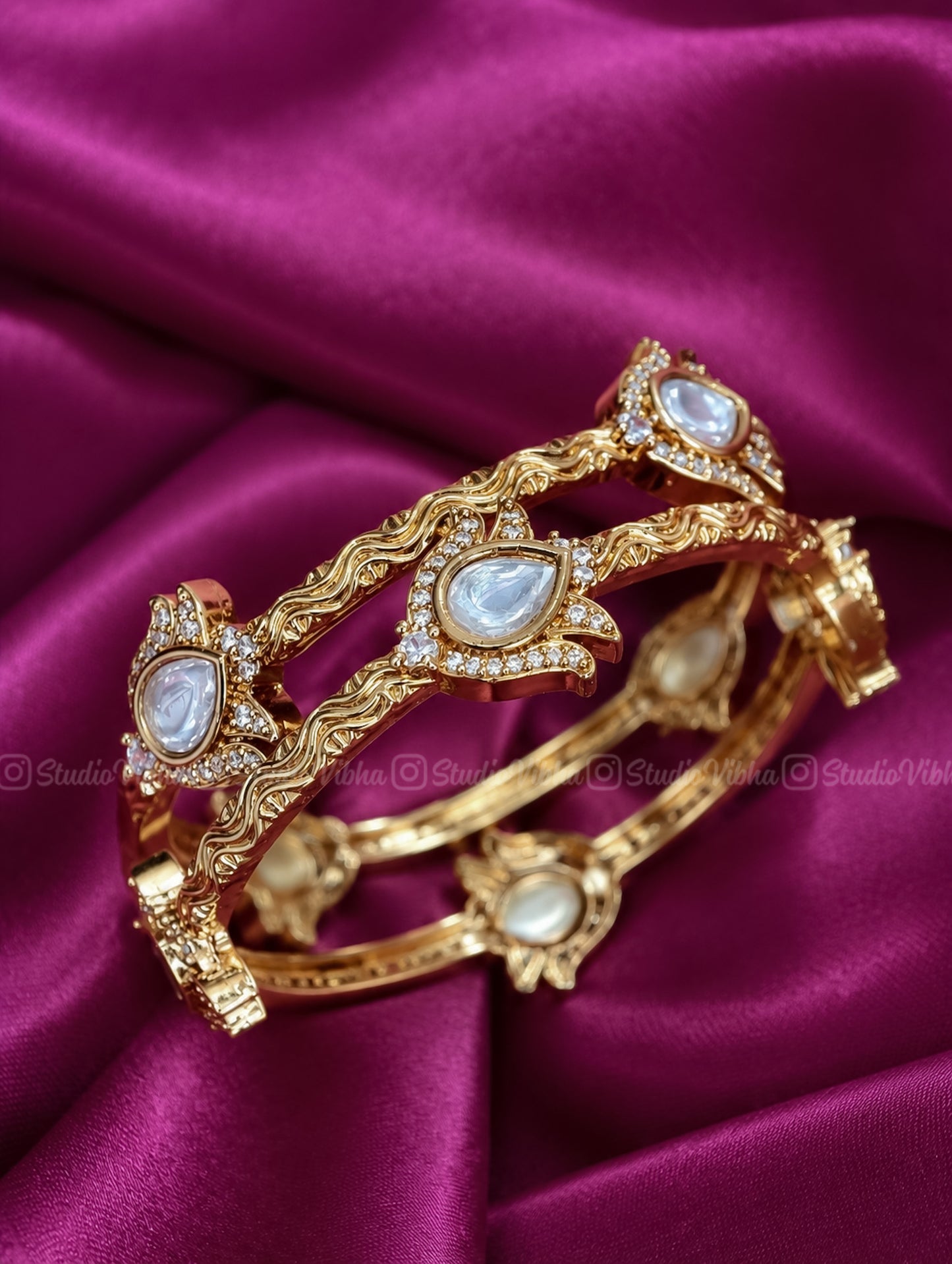 Lotus Mozonite bangles