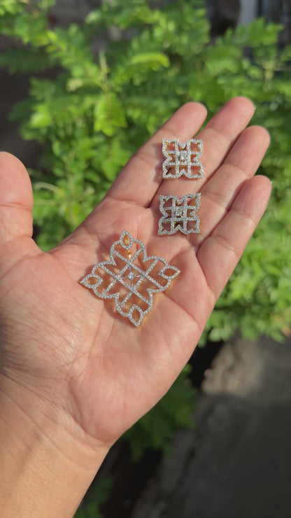 Chaturanga Rangoli Kolam ~ Traditional AD Kolam pendant sets