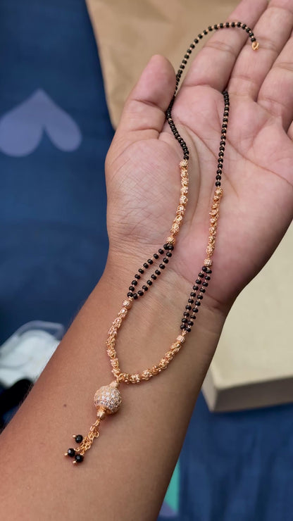 Gundumani ~ Mangalsutra black beads chain