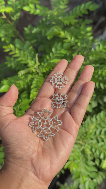 Hridaya Kamalam Kolam ~ Traditional AD Kolam pendant set